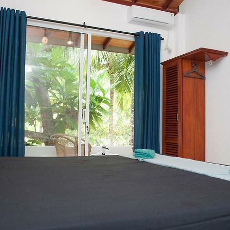 Alvas House Hotel Hikkaduwa Buitenkant foto