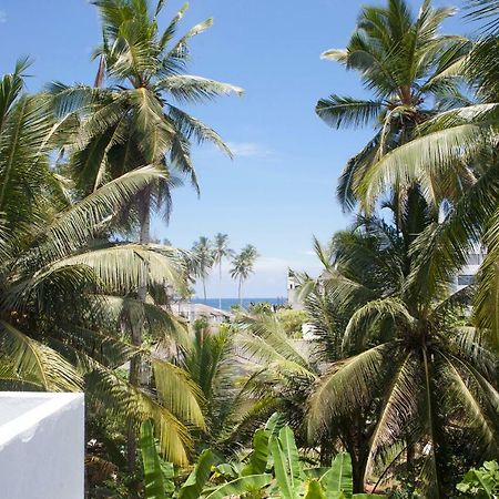 Alvas House Hotel Hikkaduwa Buitenkant foto